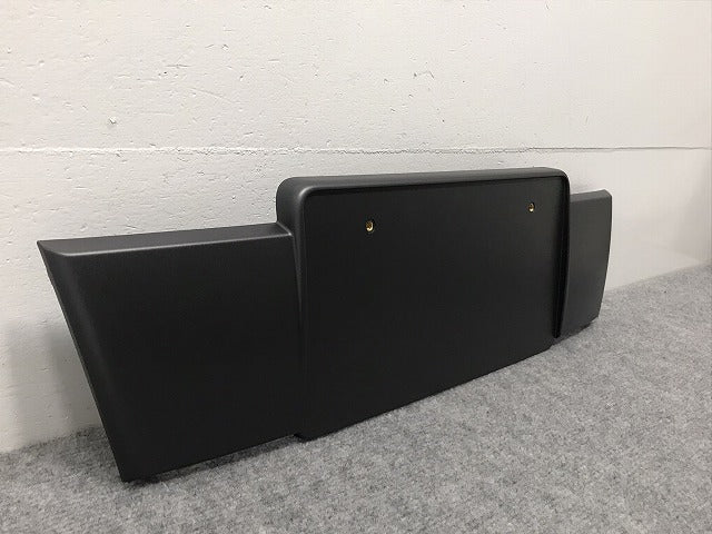 新品!A6 2005-2008 純正 フロント ライセンスベース/ナンバープレートベース 4F0 807 285 4F0807285CF1QP アウディ(126346)