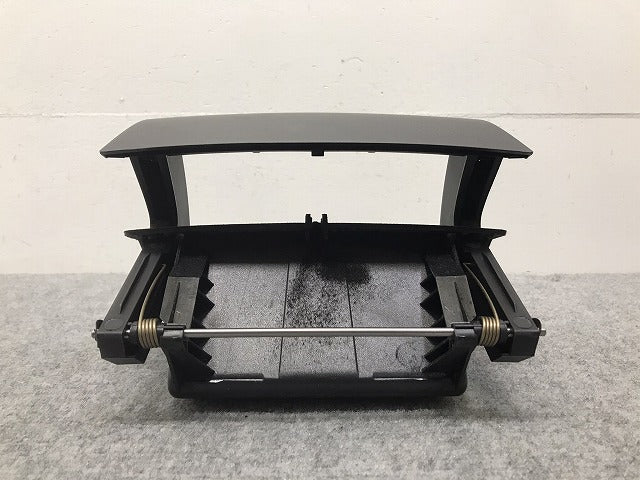 新品!トゥアレグ 7L系/2003-2010 純正 ﾀﾞｯｼｭﾎﾞｰﾄﾞｶﾊﾞｰ 7L6.857.919.D 7L6857919D3X1 素地 フォルクスワーゲン (126354)