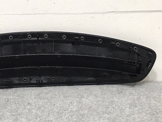 新品!Cクラス W205/2019-2020 純正 ﾊｲﾏｳﾝﾄﾗﾝﾌﾟｶﾊﾞｰ A205 820 0160 A 2058200160 メルセデスベンツ(126365)
