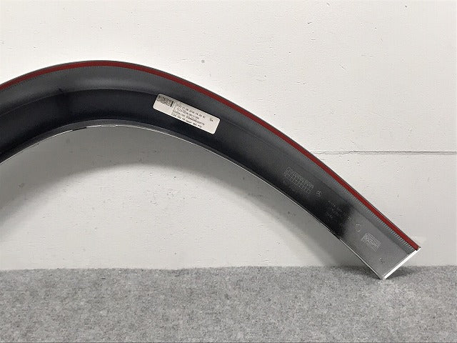 新品!GLクラス X166 純正 右フロントフェンダーアーチモール/オーバーフェンダー A166 884 62 22 16688462229775 メルセデスベンツ(126366)