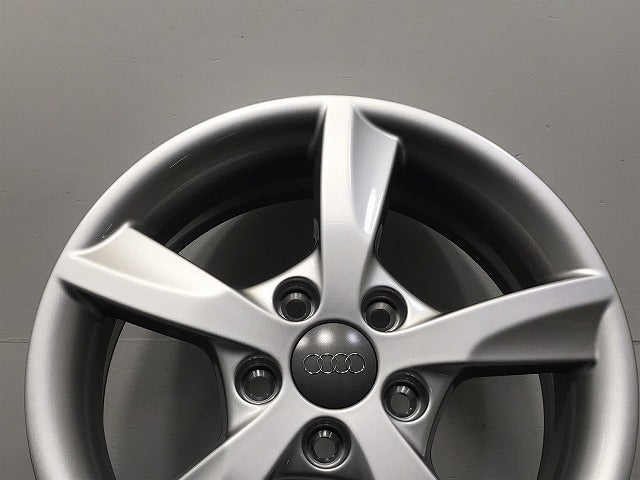 新品!A3 8V 系/2013-2016 純正 ホイール 1本のみ16x6J/ET48/5穴 5H/PCD112/ハブ径57mm 8V0 071 496 8V00714968Z8 アウディ(126380)