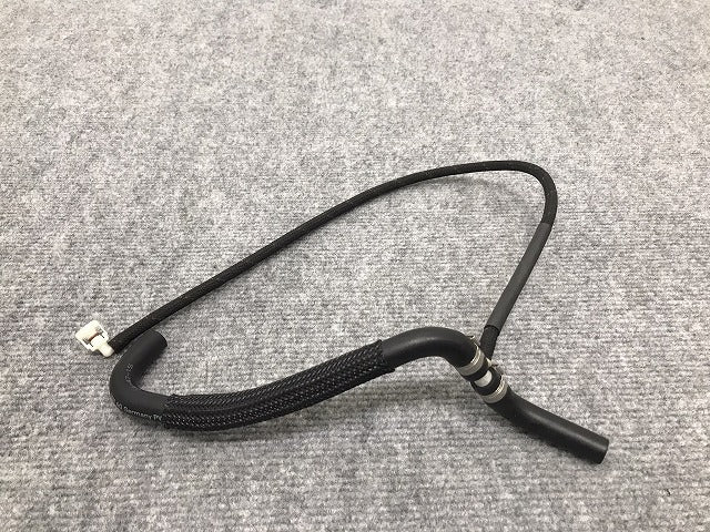 新品!パサート 3B/2001~2005 純正 ﾊﾞｷｭｰﾑﾎｰｽ 3B0 133 518 N 3B0133518N フォルクスワーゲン(126382)