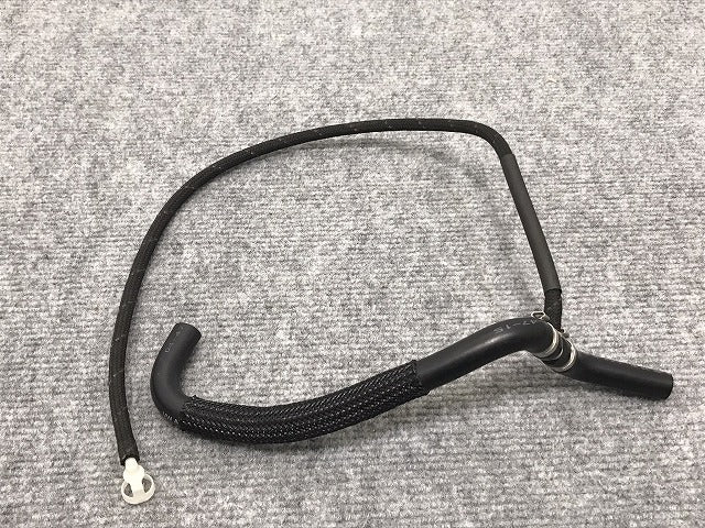 新品!パサート 3B/2001~2005 純正 ﾊﾞｷｭｰﾑﾎｰｽ 3B0 133 518 N 3B0133518N フォルクスワーゲン(126384)