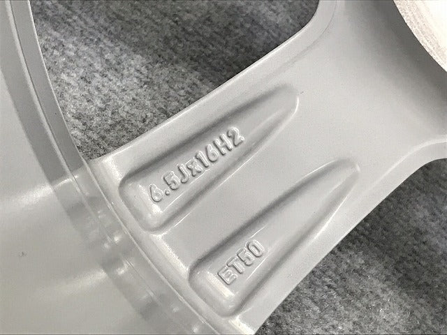 新品!A3 8P系/2004-2008 純正 ホイール 1本のみ16x6.5J/ET50/5穴 5H/PCD112/ハブ径57mm 8P0 601 025 8P0601025EK アウディ(126386)