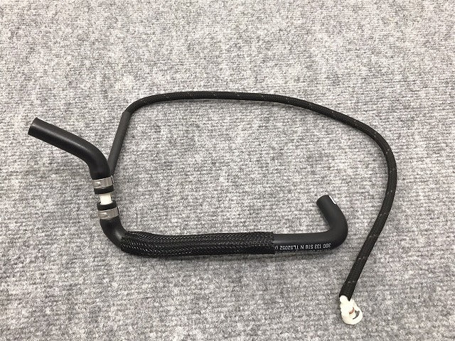 新品!パサート 3B/2001~2005 純正 ﾊﾞｷｭｰﾑﾎｰｽ 3B0 133 518 N 3B0133518N フォルクスワーゲン(126388)