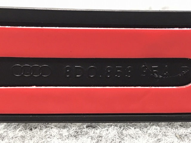 新品!A4アバント(B5) /1995-1999 純正 右 フロント ドアモール 8D0.853.954 8D0853954GRU アウディ(126399)