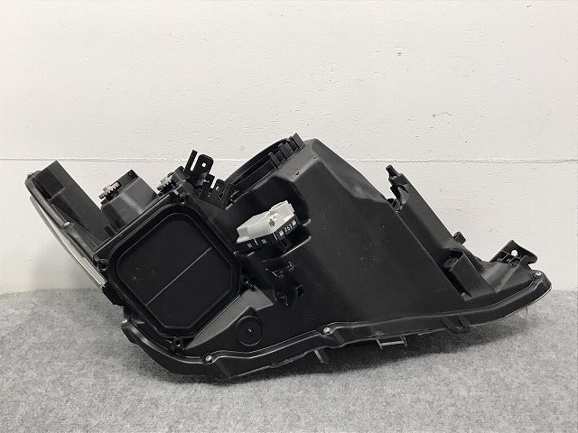 サイ/SAI AZK10 純正 前期 左 ヘッドライト/ランプ キセノン HID レベライザー AFS無 刻印74 KOITO 75-4 トヨタ(126400)