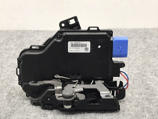 新品!トゥアレグ 7L系/2007-2010 純正 右 ﾘｱﾄﾞｱﾛｯｸ 3D439016K 3D4839016K フォルクスワーゲン(126414)