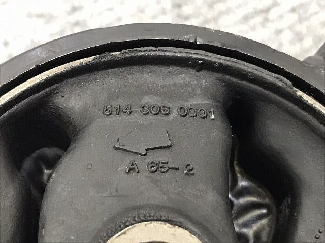 新品!S40/V40 4B系/2001-2003 社外 ｴﾝｼﾞﾝﾏｳﾝﾄ 514 306 0001 V 30611465 ボルボ(126435)