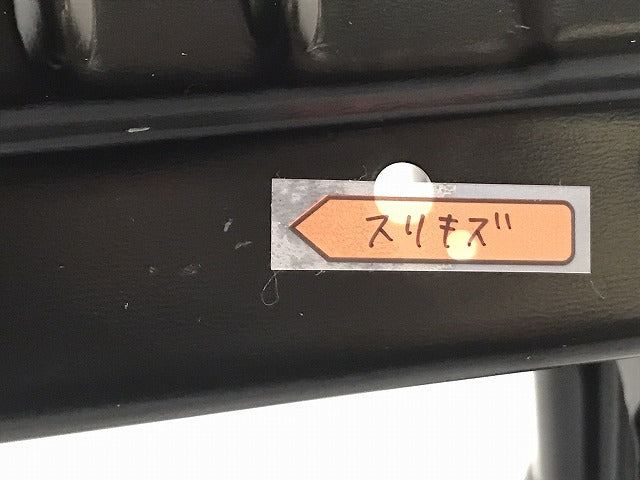 新品!CLSクラス W219/2005-2010 純正 右 フロント ｱｯﾊﾟｰｻﾎﾟｰﾄ 2196200428 2196200428 メルセデスベンツ(126458)