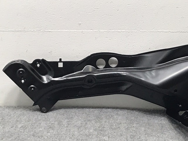 新品!CLSクラス W219/2005-2010 純正 右 フロント ｱｯﾊﾟｰｻﾎﾟｰﾄ 2196200428 2196200428 メルセデスベンツ(126458)