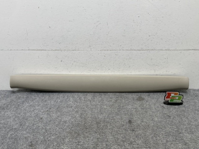 新品!ティーダ C11/JC11/NC11 純正 リア フィニッシャー/バックドアアッパー 90900 ED000 90900-ED000 ベージュ 日産(126478)
