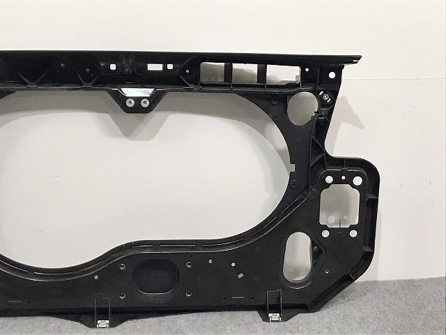 新品!A6(C6) 4F/2005-2011 純正 フロント コアサポート 4F0 805 594 4F0805594D 素地 アウディ(126507)