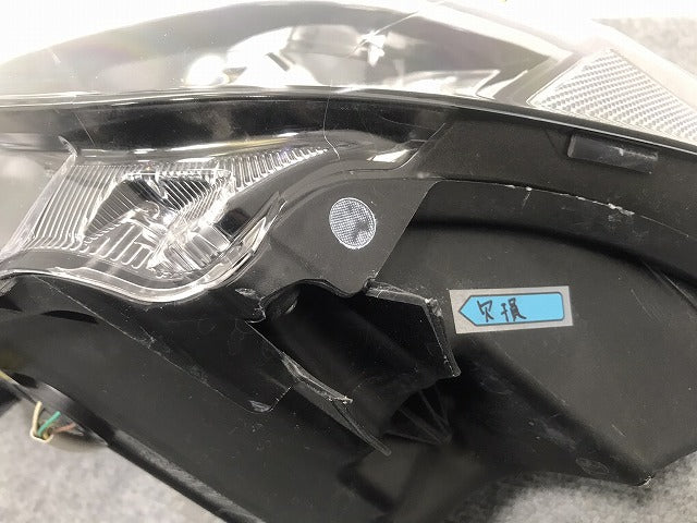 スカイライン V37/YV37/HV37/HNV37/ZV37 純正 中期 左 ヘッドライト/ランプ LEDレベライザー 刻印イ KOITO 100-23743 日産(126531)