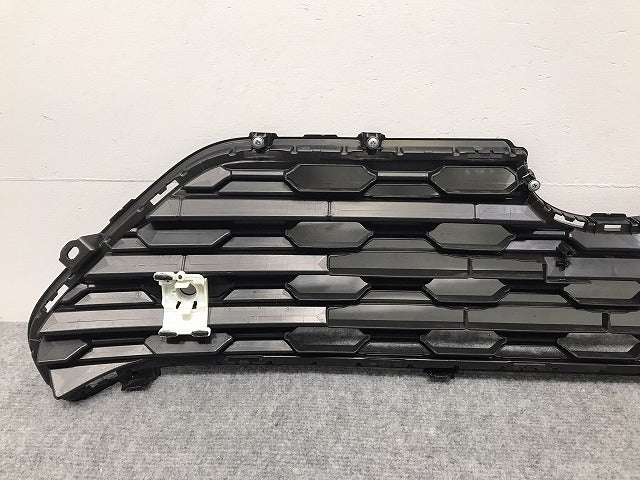 新車取り外し!RAV4/X/ハイブリッドX MXAA52/MXAA54/AXAH52/AXAH54 純正 フロント グリル/ラジエーターグリル 53112-42140 素地 トヨタ(126595)