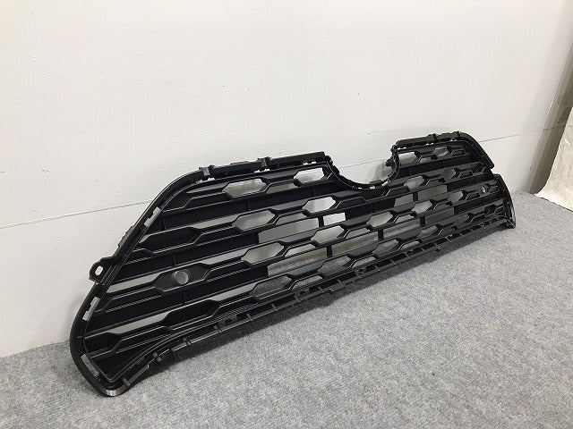 新車取り外し!RAV4/X/ハイブリッドX MXAA52/MXAA54/AXAH52/AXAH54 純正 フロント グリル/ラジエーターグリル 53112-42140 素地 トヨタ(126599)