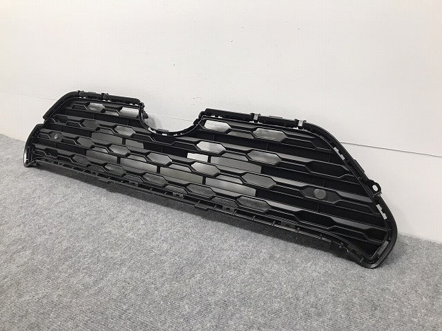 新車取り外し!RAV4/X/ハイブリッドX MXAA52/MXAA54/AXAH52/AXAH54 純正 フロント グリル/ラジエーターグリル 53112-42140 素地 トヨタ(126599)