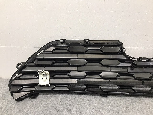 新車取り外し!RAV4/X/ハイブリッドX MXAA52/MXAA54/AXAH52/AXAH54 純正 フロント グリル/ラジエーターグリル 53112-42140 素地 トヨタ(126599)