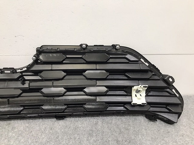 新車取り外し!RAV4/X/ハイブリッドX MXAA52/MXAA54/AXAH52/AXAH54 純正 フロント グリル/ラジエーターグリル 53112-42140 素地 トヨタ(126599)