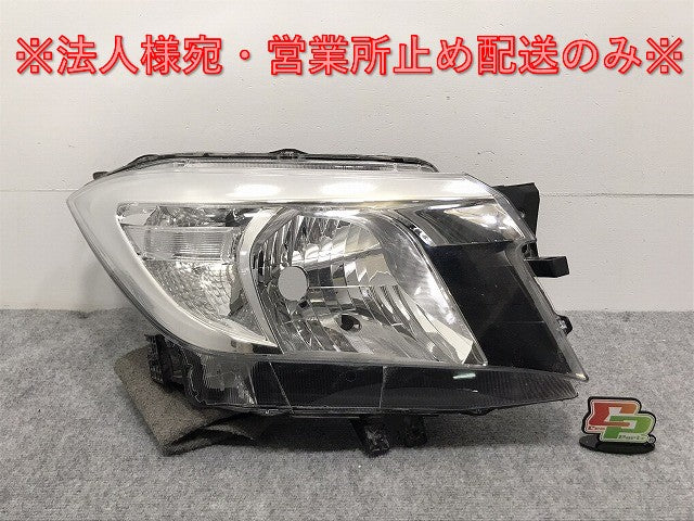 ソリオ MA26S/MA36S/MA46S 純正 右 ヘッドライト/ランプ ハロゲン レベライザー KOITO 100-59330 スズキ(126647)
