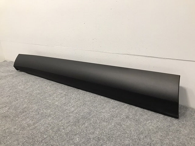 新車取り外し!クラウン/クロスオーバー TZSH35/AZSH35 純正 左フロントドア サイドパネル 75074-30020 素地 トヨタ(126745)