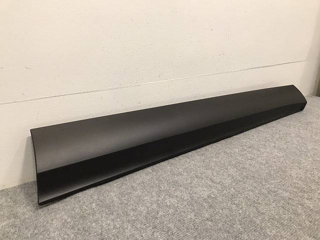 新車取り外し!クラウン/クロスオーバー TZSH35/AZSH35 純正 右フロントドア サイドパネル 75073-30020 素地 トヨタ(126746)