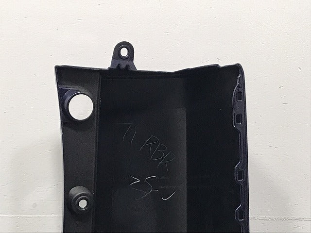 セレナ C27 純正 前期 左 リア コーナーカバー/コーナーパネル 85231 5TA0H アズライトブルー RBR 日産(126766)