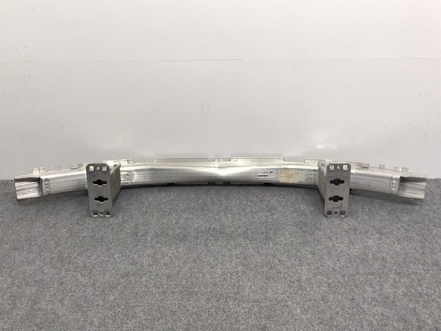 新品!5シリーズ E60/E61/2005-2010 純正 フロント ホースメント 51117178080 BMW(126827)