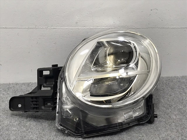 キャスト/ピクシスジョイ LA250S/LA260S/LA250A/L260A 純正 左 ヘッドライト LED レベライザー 刻印K KOITO 100-69020 ダイハツ(126862)