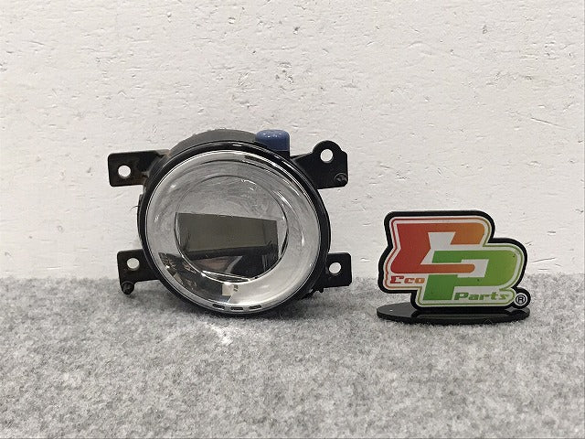 スカイライン V37/YV37/HV37/HNV37/ZV37 純正 右 フォグランプ/フォグライト LED HELLA 26150 4GA0B/A047358 26150-4GA0B(126945)