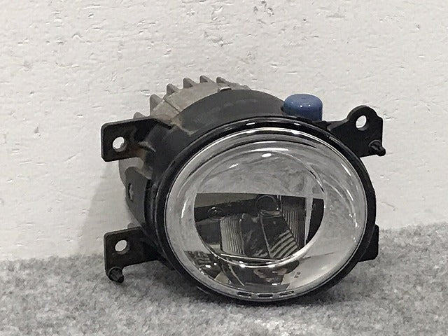 スカイライン V37/YV37/HV37/HNV37/ZV37 純正 右 フォグランプ/フォグライト LED HELLA 26150 4GA0B/A047358 26150-4GA0B(126945)