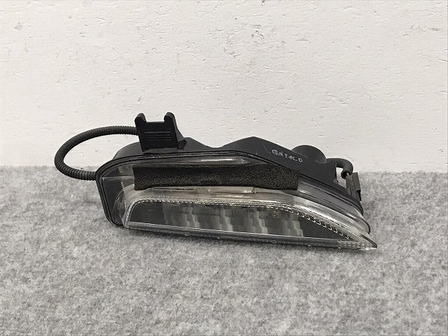 スカイライン V37/YV37/HV37/HNV37/ZV37 純正 右フロント ウィンカー LED ターンシグナルランプ STANLEY W1176 26130-4GA0A 日産(126949)