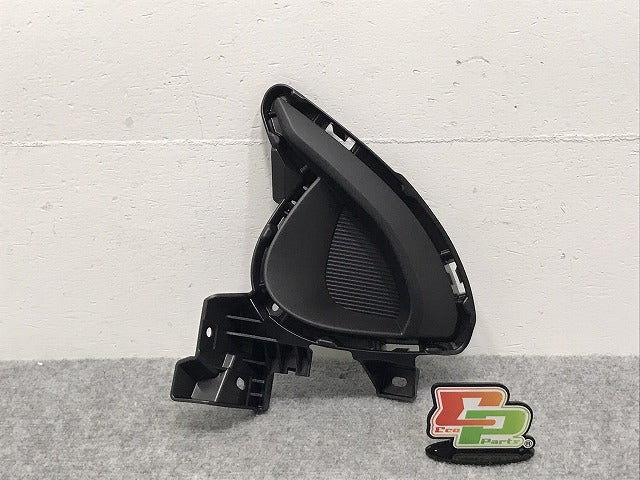 新品!デミオ DJ/DJ3FS/DJ5FS/DJ3AS/DJ5AS 純正 左 フロント フォグカバー/フォグランプカバー D23N-50C21 D23N-50-C21 素地 マツダ(126958)