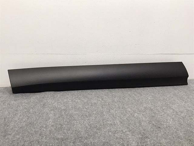 新車取り外し!クラウン/クロスオーバー TZSH35/AZSH35 純正 左フロントドア サイドパネル アンダーパネル 75074-30020 素地 トヨタ(127004)