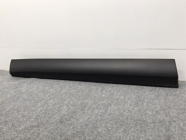 新車取り外し!クラウン/クロスオーバー TZSH35/AZSH35 純正 左フロントドア サイドパネル アンダーパネル 75074-30020 素地 トヨタ(127004)