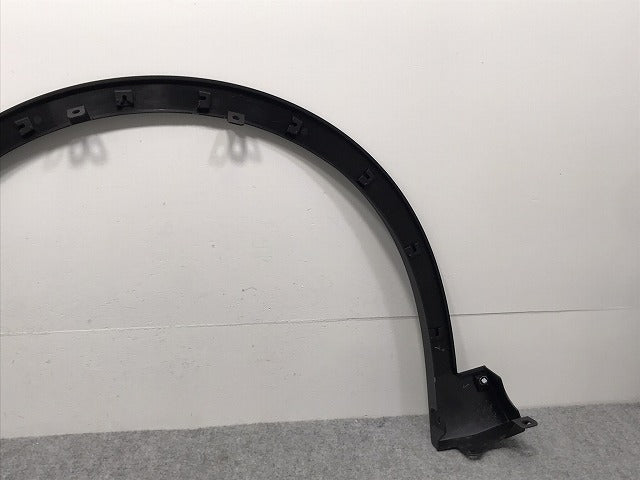 新車取り外し!クラウン/クロスオーバー TZSH35/AZSH35 純正 右フロント フェンダーアーチモール/オーバーフェンダー 75601-30130 素地 トヨタ(127028)