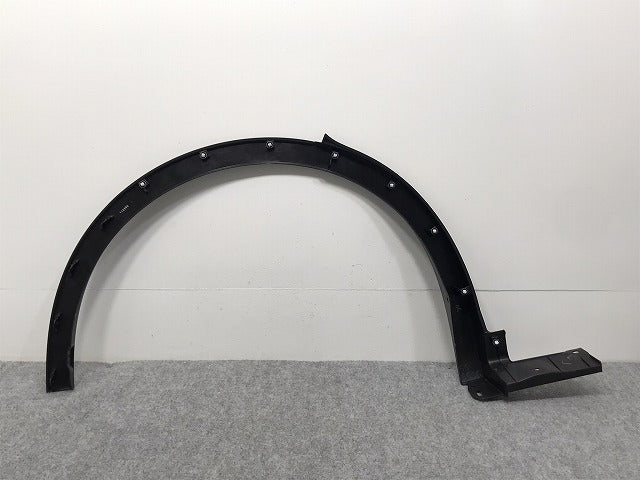 新車取り外し!クラウン/クロスオーバー TZSH35/AZSH35 純正 左リア フェンダーアーチモール/オーバーフェンダー 75606-30210 素地 トヨタ(127029)