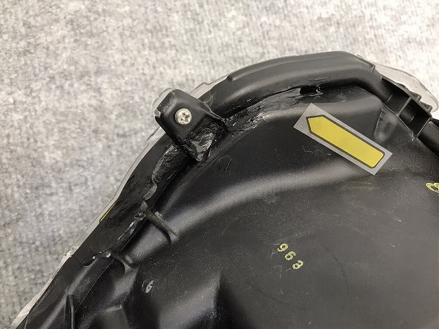 ムーヴ/キャンバス/キャンパス LA800S/LA810S 純正 右 ヘッドライト/ランプ LED レベライザー 刻印8L KOITO 100-69038 ダイハツ(127110)