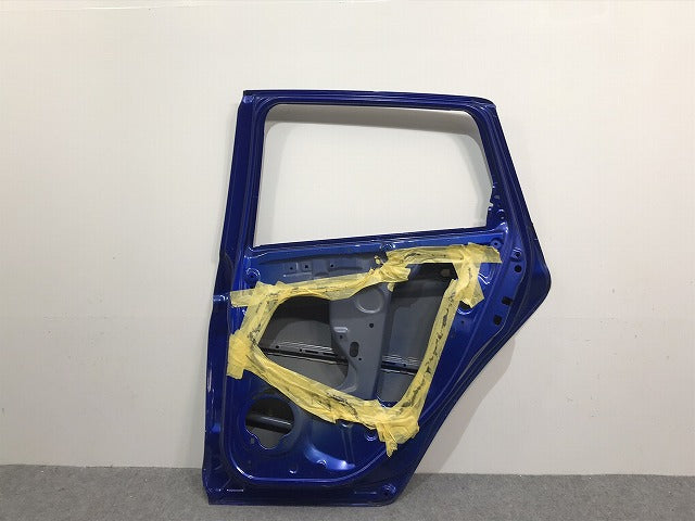 フィット/ハイブリッド GK3/GK4/GK5/GK6/GP5/GP6 右リアドア ブリリアントスポーティーブルーメタリック B593M ホンダ(127222)