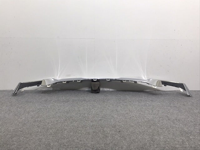 新品!GLCクラス X253・C253 純正 リア ガーニッシュ/フィニッシャー/バンパーモール A 253 885 23 25 A2538852325 メッキ ベンツ(127252)