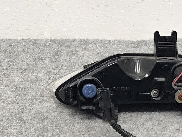 スカイライン V37/YV37/HV37/HNV37/ZV37 純正 右 ウィンカー LED ターンシグナルランプ STANLEY W1176 26130-4GA0A 日産(127266)