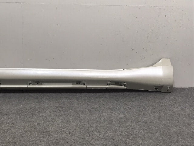 新車取り外し!ランドクルーザー/ランクル/プラド 150系/TRJ150W/GDJ150W/151W/GRJ150W/151W 純正 左 サイドステップ 75806-60050 070(127306)