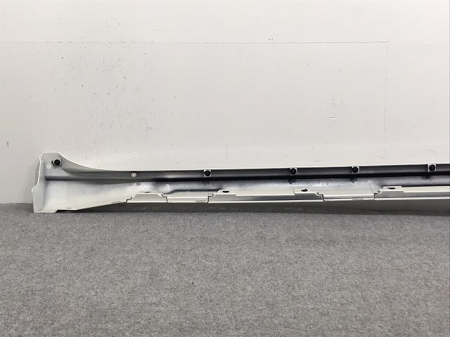 新車取り外し!ランドクルーザー/ランクル/プラド 150系/TRJ150W/GDJ150W/151W/GRJ150W/151W 純正 左 サイドステップ 75806-60050 070(127306)