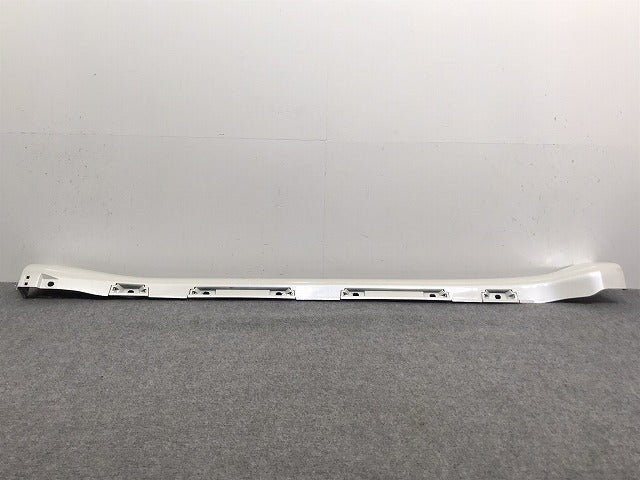 新車外し!ランドクルーザー/ランクル/プラド 150系/TRJ150W/GDJ150W/151W/GRJ150W/151W 純正 右 サイドステップ 75805-60050 070(127308)