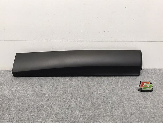 新車取り外し!クラウン/クロスオーバー TZSH35/AZSH35 純正 右リアドア サイドパネル アンダーパネル 75077-30030 素地 トヨタ(127357)