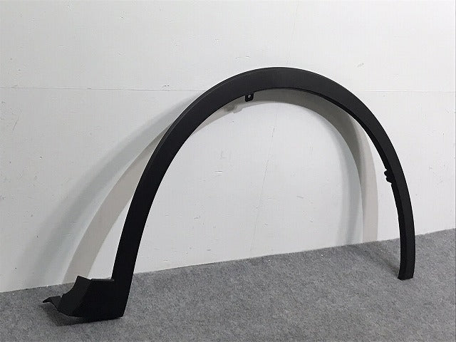 新車取り外し!クラウン/クロスオーバー TZSH35/AZSH35 純正 右フロント フェンダーアーチモール/オーバーフェンダー 75601-30130 素地 トヨタ(127363)