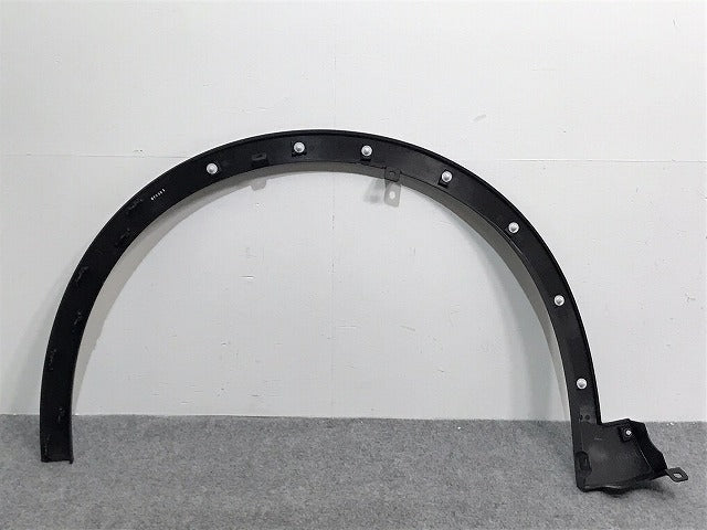 新車取り外し!クラウン/クロスオーバー TZSH35/AZSH35 純正 右フロント フェンダーアーチモール/オーバーフェンダー 75601-30130 素地 トヨタ(127363)