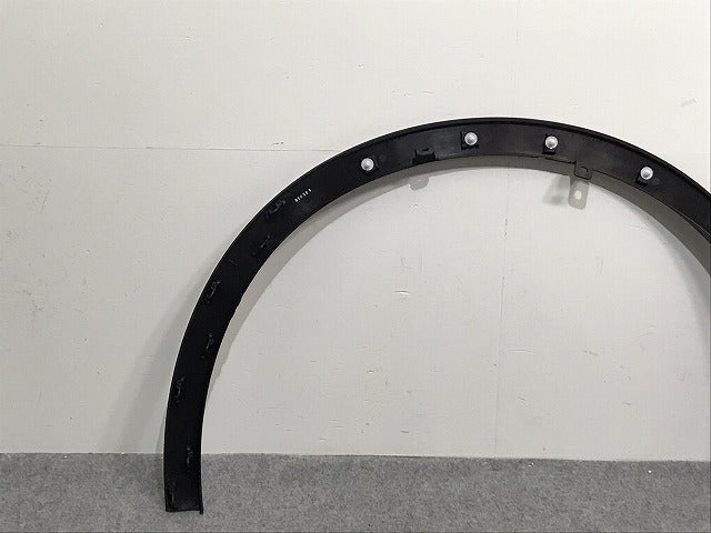 新車取り外し!クラウン/クロスオーバー TZSH35/AZSH35 純正 右フロント フェンダーアーチモール/オーバーフェンダー 75601-30130 素地 トヨタ(127363)