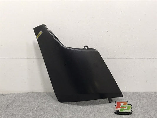 新品!キャンター 7代目 FE7・8型(2002年-2011年) 純正 右フロント コーナーパネル MK997198 未塗装 三菱ふそう(127419)