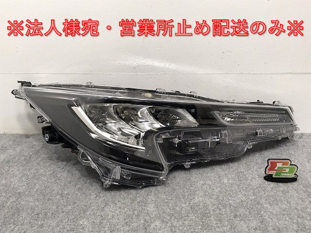 カローラ/スポーツ 210/NRE210H/NRE214H/ZWE211H 純正 右 ヘッドライト/ランプ LED 刻印N KOITO 12-612 81105-12M11 トヨタ(127461)